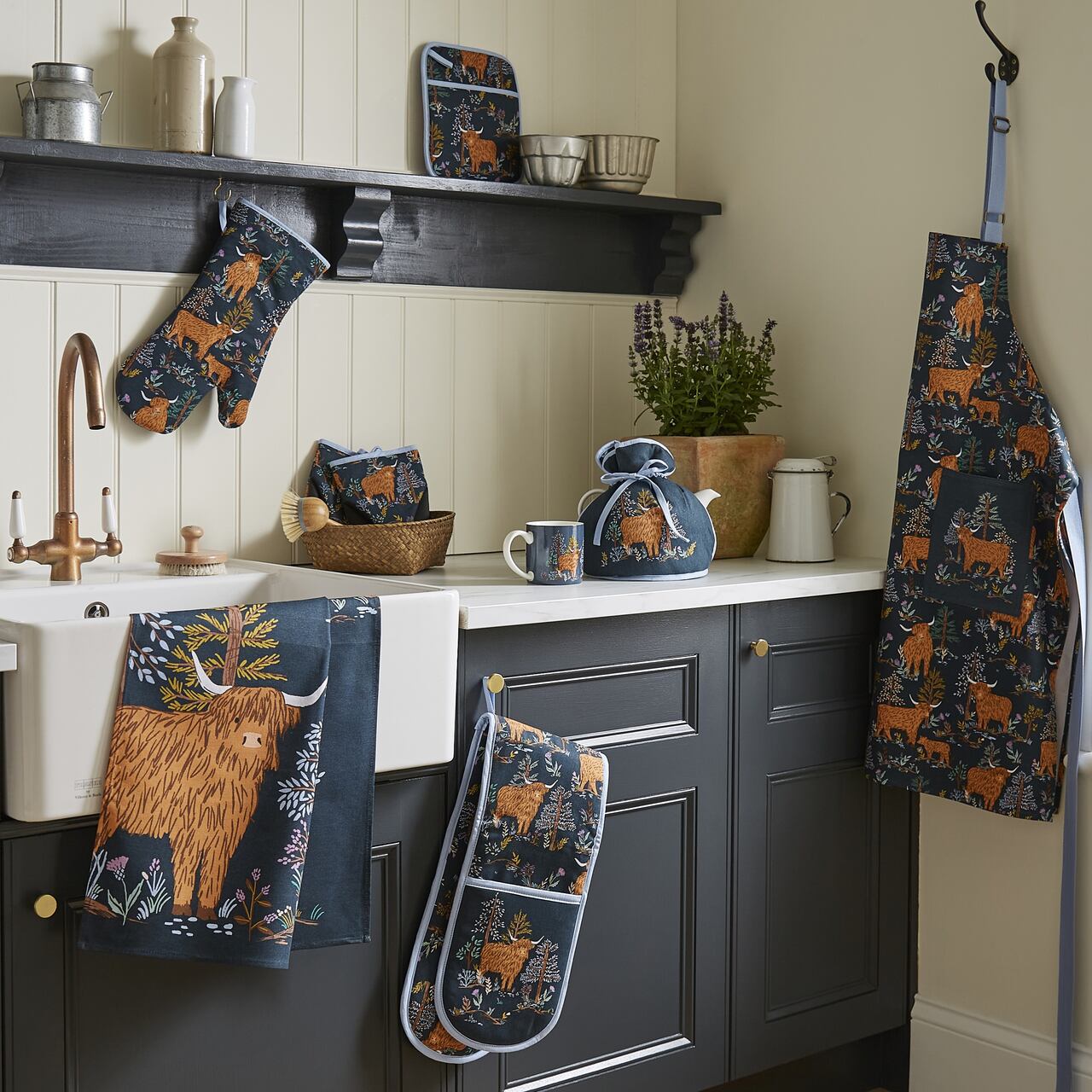 Ulster Weavers Design 'Connie the Cow | die Gruppe