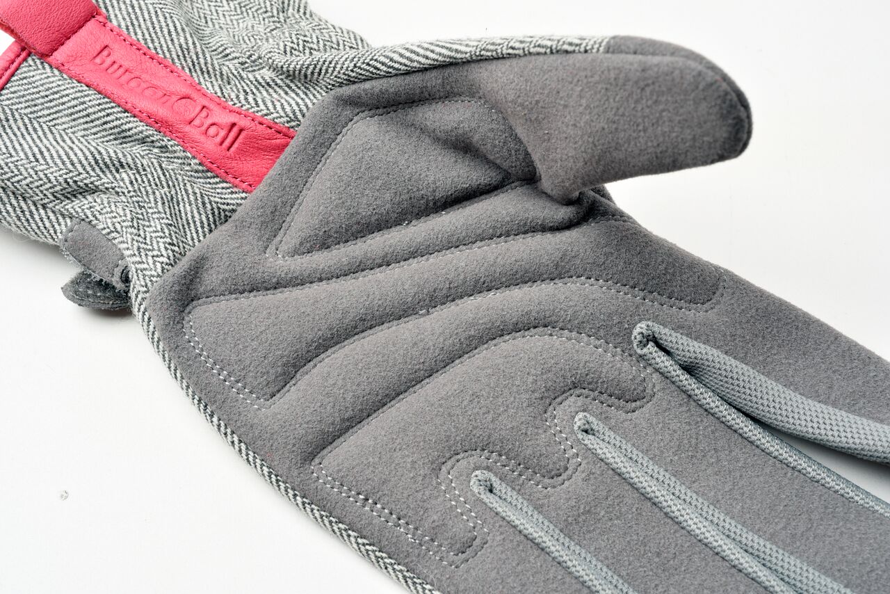 Die Handfläche der Love The Glove Gartenhandschuhe