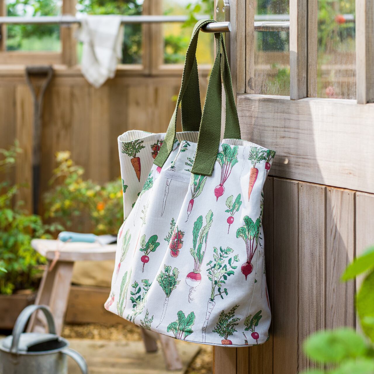 Alltags-Einkaufstasche | Design Gartengemüse | von Sophie Allport | aus England